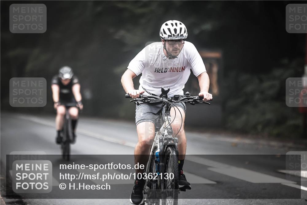 13.09.2026 - Stadtparktriathlon H.Heesch http://msf.ph/oto/10362130 13.09.2026 10:04:23 Radfahren 252, 265 meine-sportfotos.de