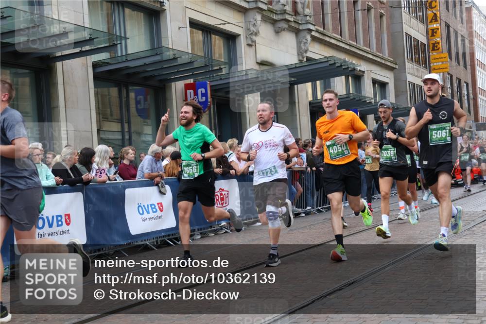 13.09.2026 - 21. swb-Marathon Bremen Strokosch-Dieckow http://msf.ph/oto/10362139 13.09.2026 13:36:24 Ziel 164, 551, 813, 843, 1936, 2275, 2467, 2673, 2731, 2819, 2823, 3067, 3541, 3585, 3635, 3815, 3874, 3998, 4006, 4050, 4182, 4216, 4304, 4335, 4414, 4676, 4892, 5061, 5236, 5355, 5447, 5656, 5781, 5823, 6050, 6280, 6340, 6408, 6516, 6527, 6568, 6966, 7039, 7229, 7237, 7249, 7344, 7640, 7656, 7765, 7808, 8498, 8685, 8723, 8790, 8905, 9658, 9776, 9807, 10068, 10070, 372, 563, 900, 1072, 1738, 1867, 1880, 2339, 2692, 2700, 2931, 2949, 3224, 3291, 3489, 6982 meine-sportfotos.de