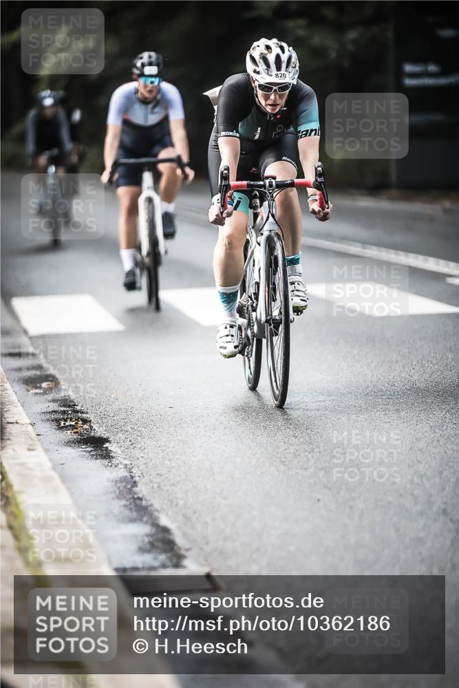 13.09.2026 - Stadtparktriathlon H.Heesch http://msf.ph/oto/10362186 13.09.2026 11:18:32 Radfahren 573, 647, 718, 730, 786, 792, 820, 821 meine-sportfotos.de