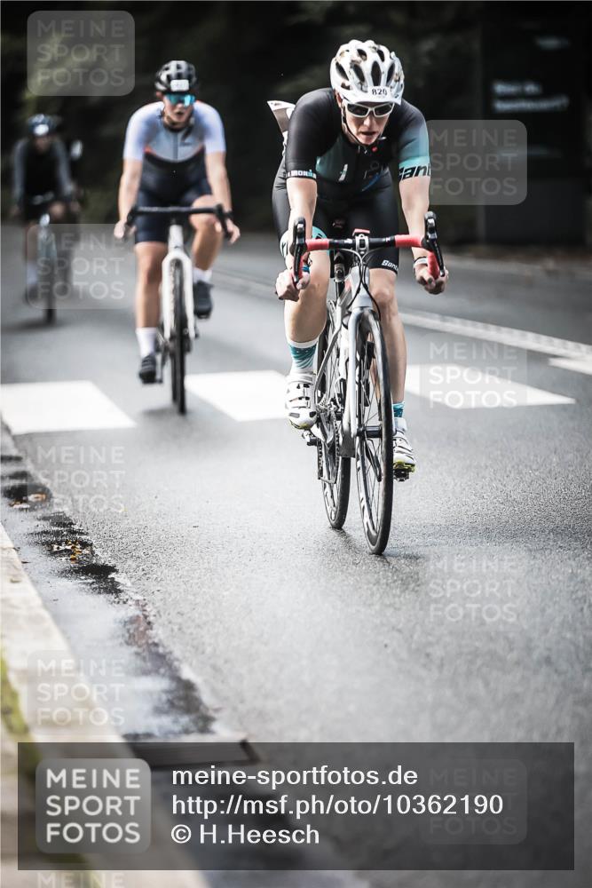 13.09.2026 - Stadtparktriathlon H.Heesch http://msf.ph/oto/10362190 13.09.2026 11:18:32 Radfahren 573, 647, 718, 730, 786, 792, 820, 821 meine-sportfotos.de