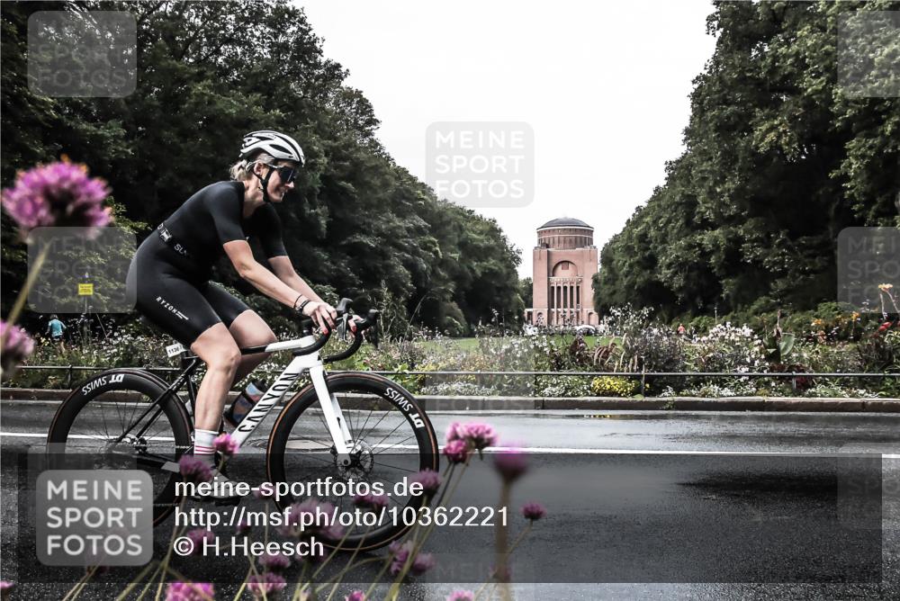 13.09.2026 - Stadtparktriathlon H.Heesch http://msf.ph/oto/10362221 13.09.2026 12:21:42 Radfahren 1009, 1136 meine-sportfotos.de