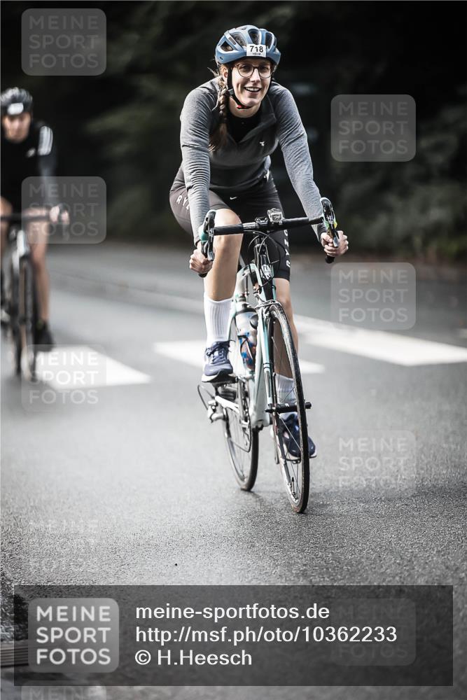 13.09.2026 - Stadtparktriathlon H.Heesch http://msf.ph/oto/10362233 13.09.2026 11:18:35 Radfahren 573, 610, 647, 718, 730, 786, 820, 821 meine-sportfotos.de