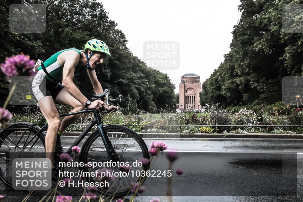 13.09.2026 - Stadtparktriathlon H.Heesch http://msf.ph/oto/10362245 13.09.2026 12:21:58 Radfahren 957, 1035, 1127, 1156, 1163 meine-sportfotos.de