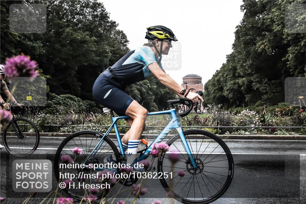 13.09.2026 - Stadtparktriathlon H.Heesch http://msf.ph/oto/10362251 13.09.2026 12:22:00 Radfahren 957, 1035, 1069, 1127, 1156, 1163 meine-sportfotos.de