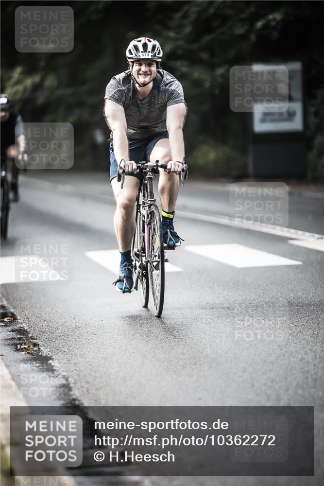 13.09.2026 - Stadtparktriathlon H.Heesch http://msf.ph/oto/10362272 13.09.2026 11:18:37 Radfahren 573, 610, 647, 718, 754, 786, 820, 821 meine-sportfotos.de