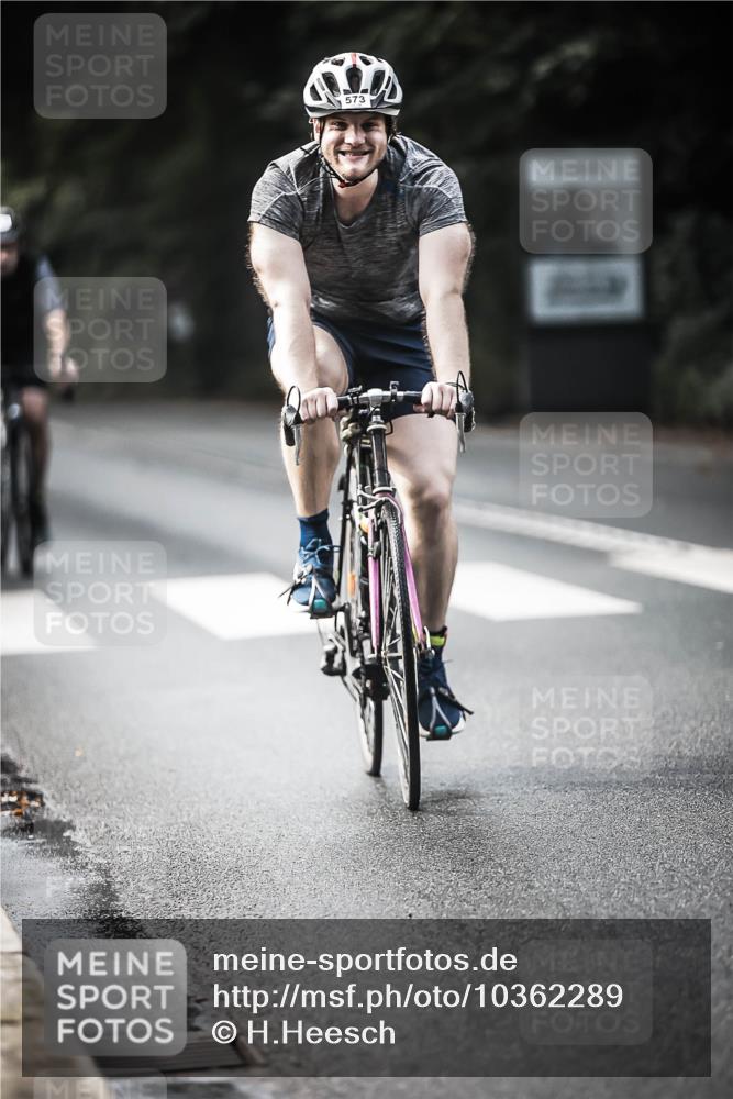 13.09.2026 - Stadtparktriathlon H.Heesch http://msf.ph/oto/10362289 13.09.2026 11:18:37 Radfahren 573, 610, 647, 718, 754, 786, 820, 821 meine-sportfotos.de