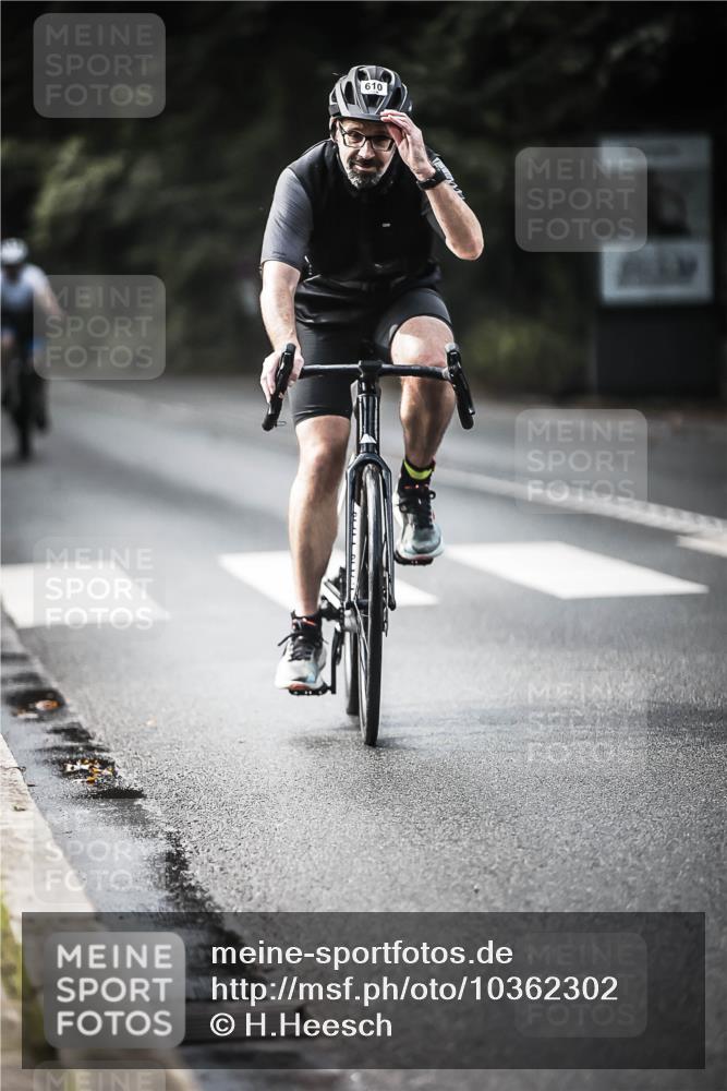 13.09.2026 - Stadtparktriathlon H.Heesch http://msf.ph/oto/10362302 13.09.2026 11:18:39 Radfahren 573, 610, 718, 754, 786, 821 meine-sportfotos.de