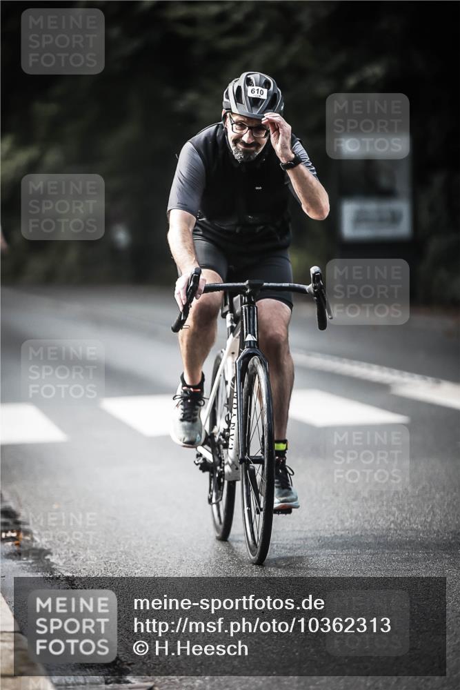 13.09.2026 - Stadtparktriathlon H.Heesch http://msf.ph/oto/10362313 13.09.2026 11:18:39 Radfahren 573, 610, 718, 754, 786, 821 meine-sportfotos.de