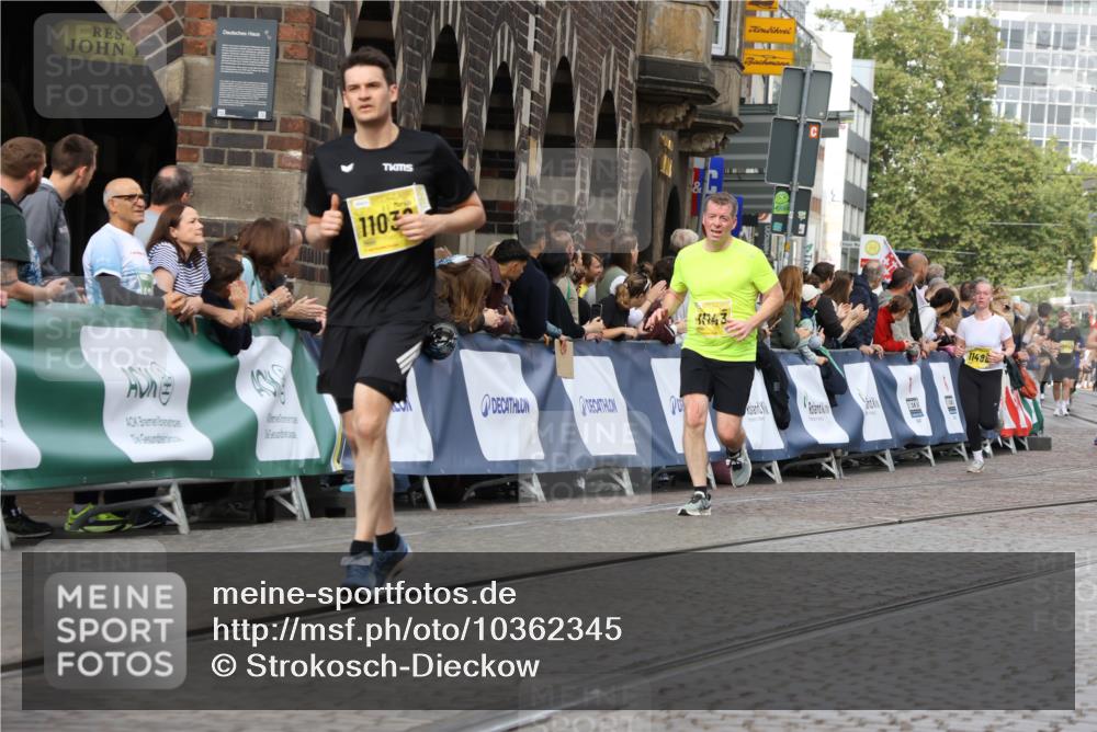 13.09.2026 - 21. swb-Marathon Bremen Strokosch-Dieckow http://msf.ph/oto/10362345 13.09.2026 10:58:47 Ziel 10530, 10878, 10879, 11004, 11131, 11152, 11189, 11202, 11384, 11403, 11455, 11686, 11750, 11906, 11953, 11955, 12092, 12180, 12237, 12320, 12499, 12505, 12518, 10254, 10383, 10427, 10477, 10485, 10787, 10794, 10832, 10843, 10948, 11034, 11267, 11278, 11602, 12015, 12127, 12130, 12131, 12176, 12271, 12414 meine-sportfotos.de