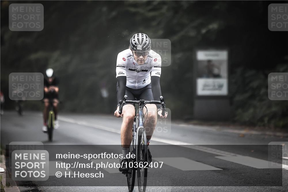 13.09.2026 - Stadtparktriathlon H.Heesch http://msf.ph/oto/10362407 13.09.2026 10:05:05 Radfahren 258, 311, 312 meine-sportfotos.de