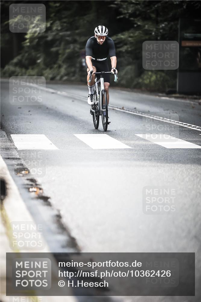 13.09.2026 - Stadtparktriathlon H.Heesch http://msf.ph/oto/10362426 13.09.2026 11:18:50 Radfahren 603, 685, 688 meine-sportfotos.de