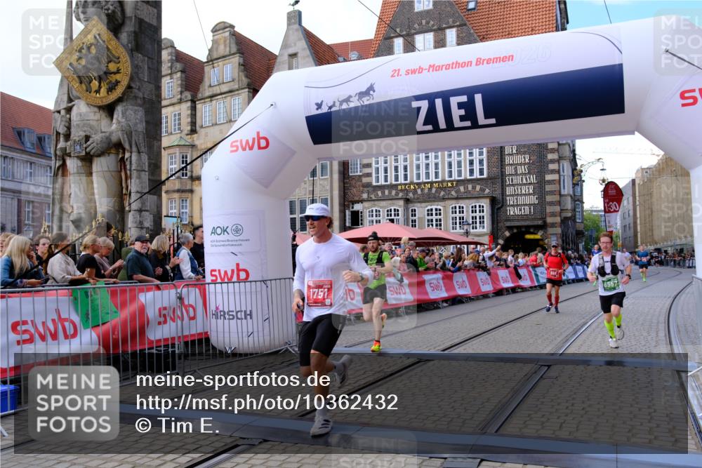 13.09.2026 - 21. swb-Marathon Bremen Tim E. http://msf.ph/oto/10362432 13.09.2026 13:00:03 Ziel 126, 277, 466, 807, 862, 1320, 1485, 1852, 4964, 5316, 5828, 6557, 8850 meine-sportfotos.de