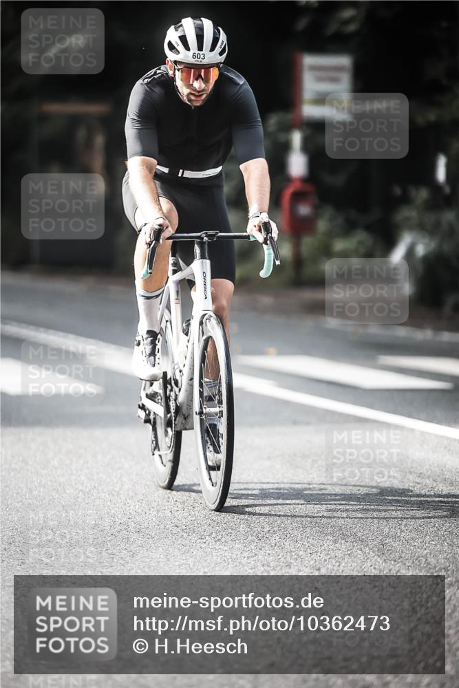 13.09.2026 - Stadtparktriathlon H.Heesch http://msf.ph/oto/10362473 13.09.2026 11:18:51 Radfahren 603, 685, 688, 694 meine-sportfotos.de