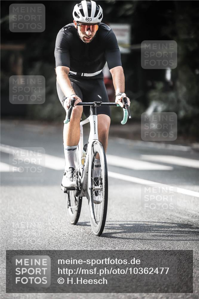 13.09.2026 - Stadtparktriathlon H.Heesch http://msf.ph/oto/10362477 13.09.2026 11:18:52 Radfahren 603, 685, 688, 694 meine-sportfotos.de