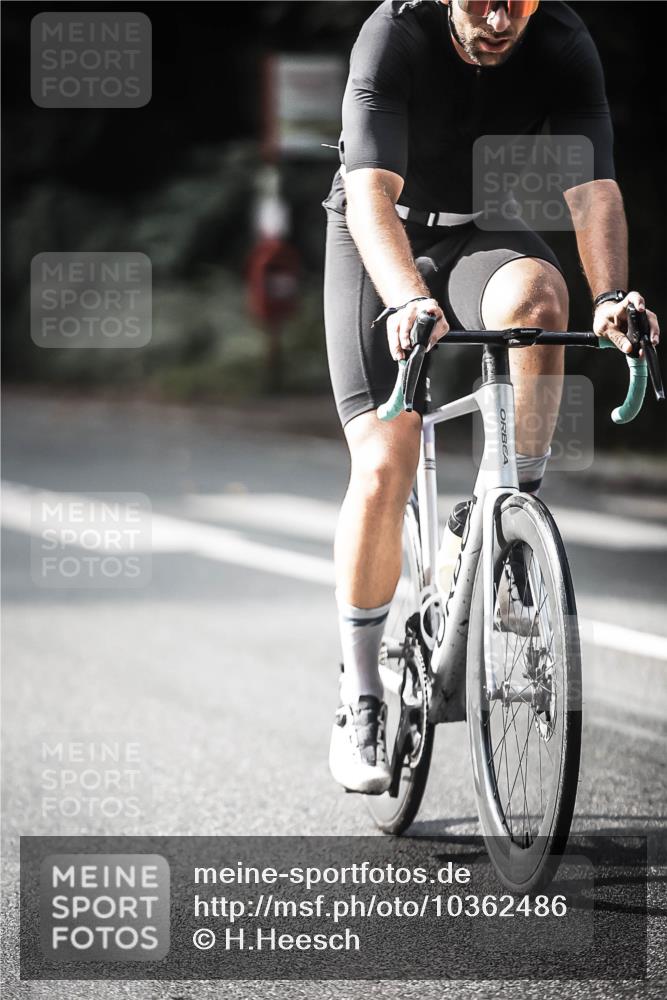 13.09.2026 - Stadtparktriathlon H.Heesch http://msf.ph/oto/10362486 13.09.2026 11:18:52 Radfahren 603, 685, 688, 694 meine-sportfotos.de