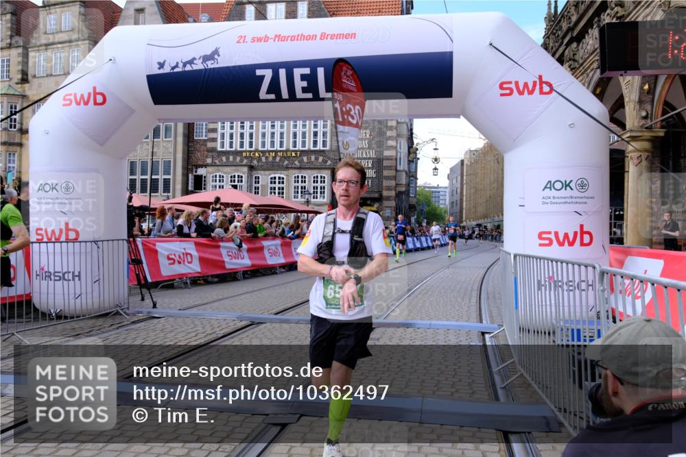 13.09.2026 - 21. swb-Marathon Bremen Tim E. http://msf.ph/oto/10362497 13.09.2026 13:00:05 Ziel 126, 277, 807, 1320, 1485, 1852, 4964, 5828, 6557, 8850, 9153 meine-sportfotos.de