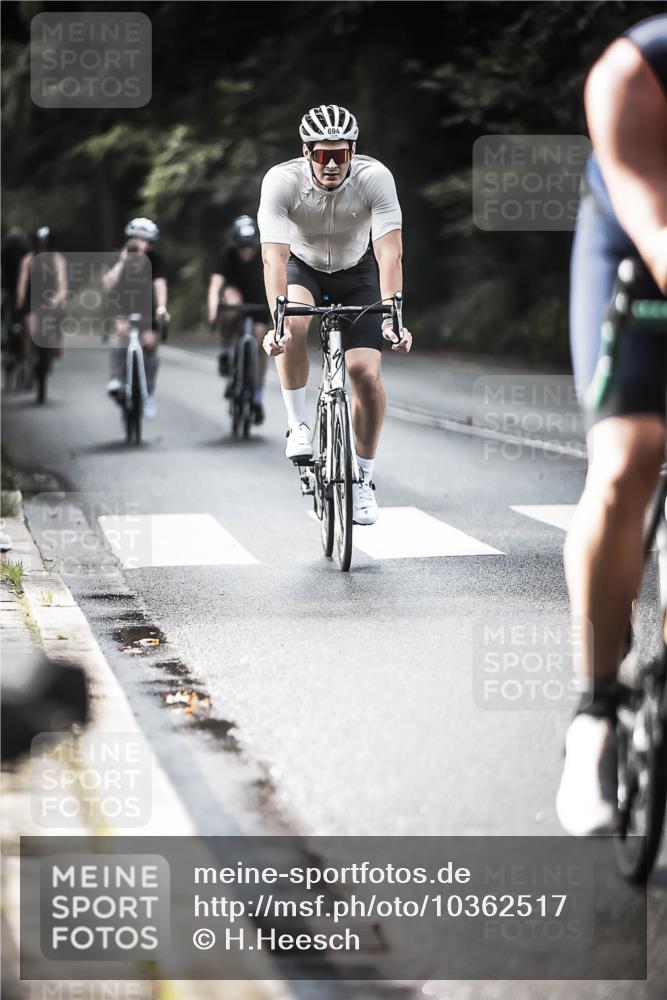 13.09.2026 - Stadtparktriathlon H.Heesch http://msf.ph/oto/10362517 13.09.2026 11:18:57 Radfahren 524, 603, 685, 694, 710, 721, 726, 778 meine-sportfotos.de