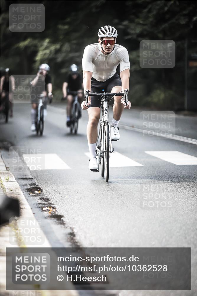 13.09.2026 - Stadtparktriathlon H.Heesch http://msf.ph/oto/10362528 13.09.2026 11:18:57 Radfahren 524, 603, 685, 694, 710, 721, 726, 778 meine-sportfotos.de