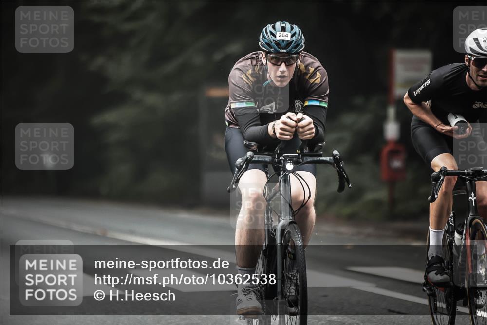 13.09.2026 - Stadtparktriathlon H.Heesch http://msf.ph/oto/10362538 13.09.2026 10:05:19 Radfahren 213, 225, 242, 262, 264, 281, 300, 322, 333 meine-sportfotos.de