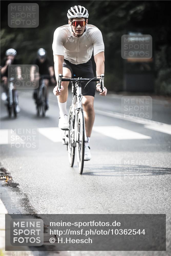 13.09.2026 - Stadtparktriathlon H.Heesch http://msf.ph/oto/10362544 13.09.2026 11:18:57 Radfahren 524, 603, 685, 694, 710, 721, 726, 778 meine-sportfotos.de