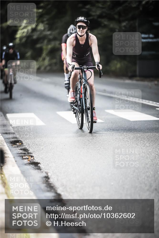 13.09.2026 - Stadtparktriathlon H.Heesch http://msf.ph/oto/10362602 13.09.2026 11:19:01 Radfahren 524, 685, 694, 710, 721, 726, 778, 817 meine-sportfotos.de