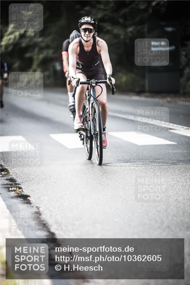 13.09.2026 - Stadtparktriathlon H.Heesch http://msf.ph/oto/10362605 13.09.2026 11:19:01 Radfahren 524, 685, 694, 710, 721, 726, 778, 817 meine-sportfotos.de