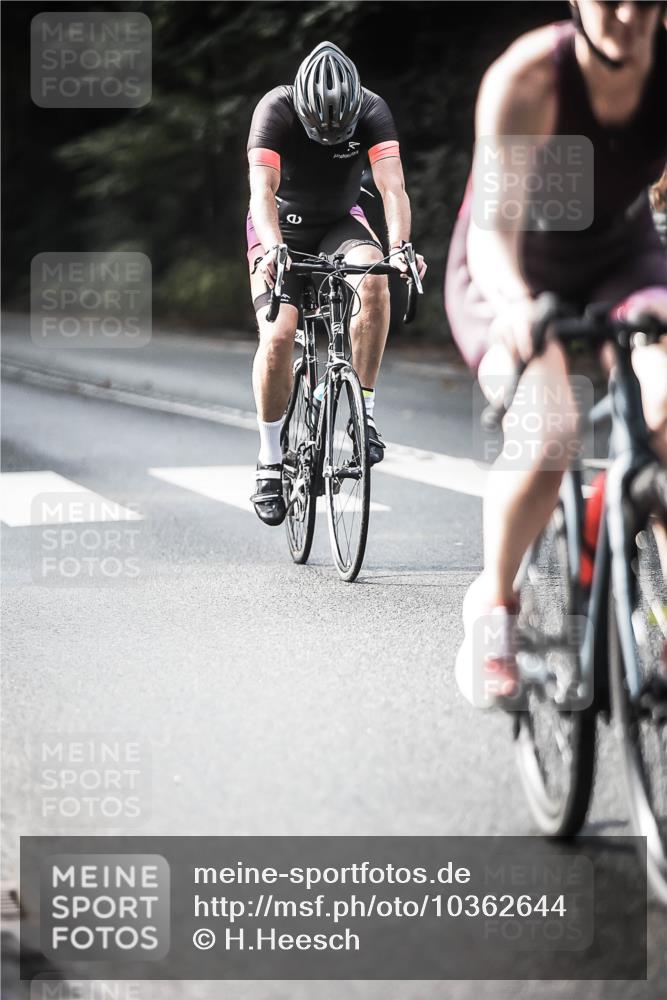13.09.2026 - Stadtparktriathlon H.Heesch http://msf.ph/oto/10362644 13.09.2026 11:19:02 Radfahren 524, 598, 685, 694, 710, 721, 726, 778, 817 meine-sportfotos.de
