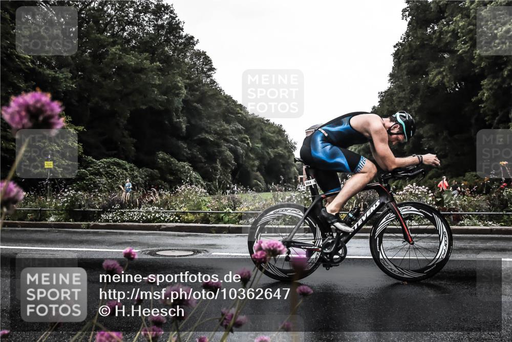 13.09.2026 - Stadtparktriathlon H.Heesch http://msf.ph/oto/10362647 13.09.2026 12:24:41 Radfahren 964, 995, 1114, 1166, 1170, 1174 meine-sportfotos.de