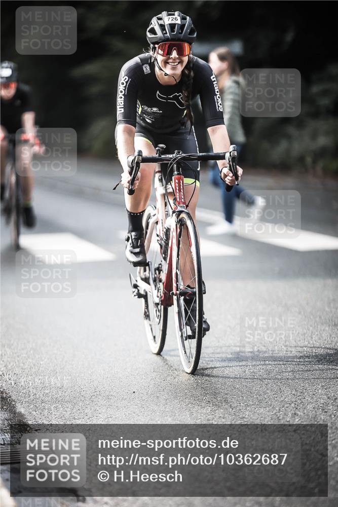13.09.2026 - Stadtparktriathlon H.Heesch http://msf.ph/oto/10362687 13.09.2026 11:19:03 Radfahren 524, 598, 694, 710, 721, 726, 778, 817 meine-sportfotos.de