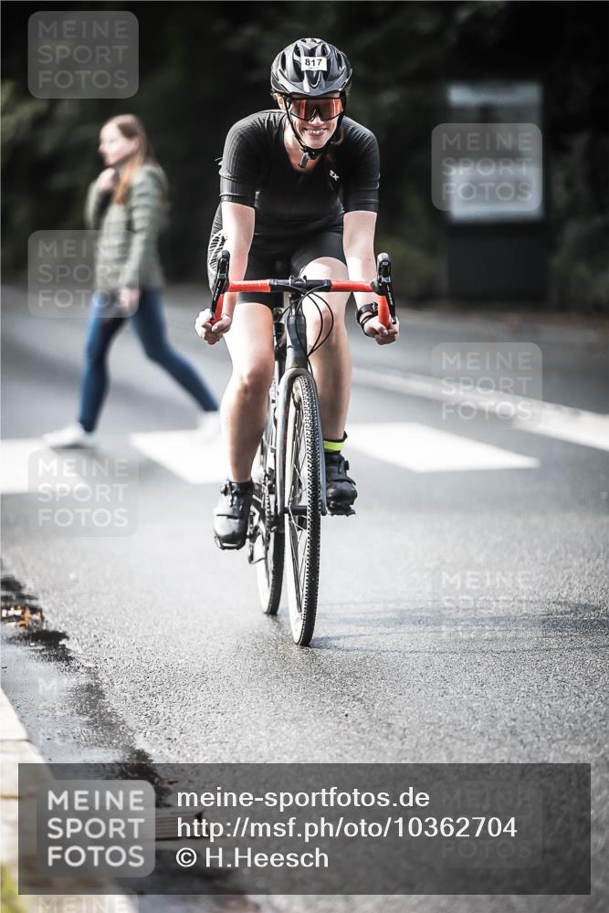 13.09.2026 - Stadtparktriathlon H.Heesch http://msf.ph/oto/10362704 13.09.2026 11:19:05 Radfahren 524, 598, 710, 721, 726, 778, 817 meine-sportfotos.de