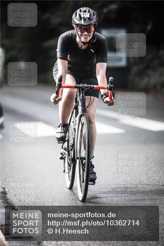 13.09.2026 - Stadtparktriathlon H.Heesch http://msf.ph/oto/10362714 13.09.2026 11:19:05 Radfahren 524, 598, 710, 721, 726, 778, 817 meine-sportfotos.de
