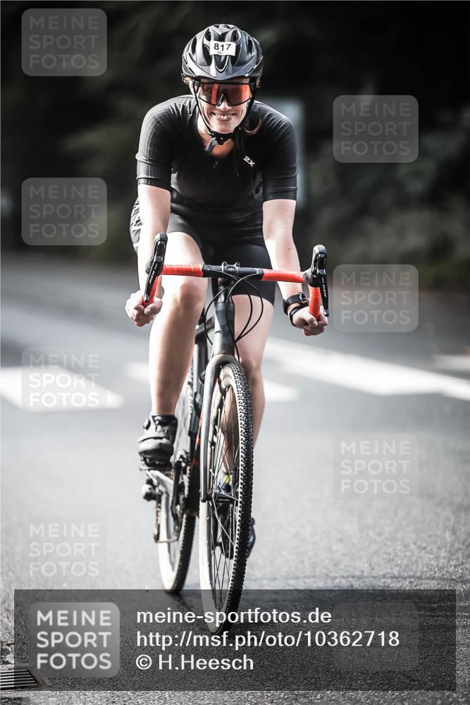 13.09.2026 - Stadtparktriathlon H.Heesch http://msf.ph/oto/10362718 13.09.2026 11:19:05 Radfahren 524, 598, 710, 721, 726, 778, 817 meine-sportfotos.de