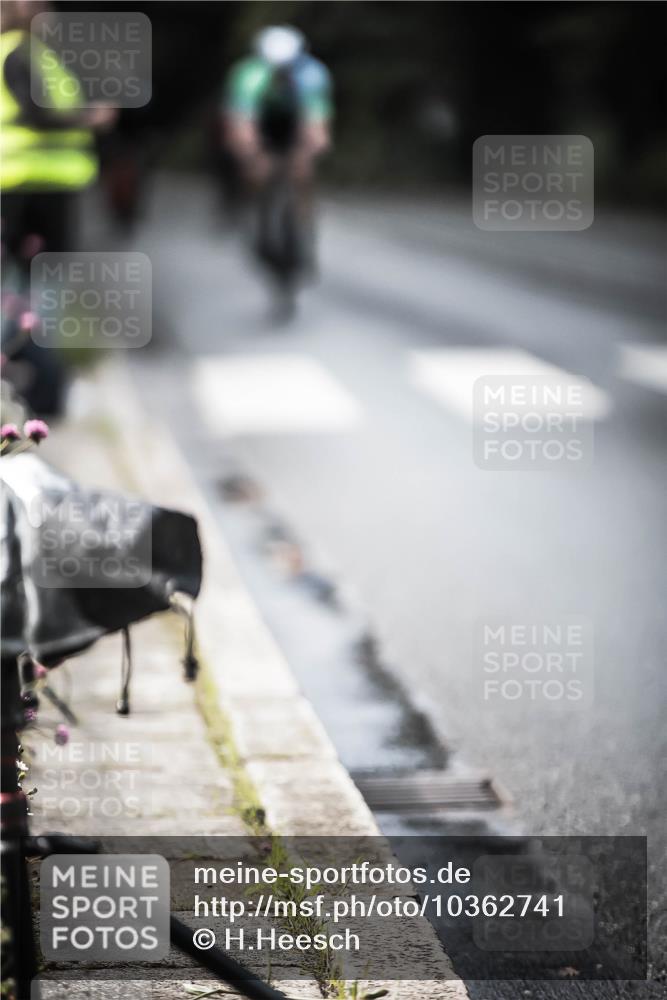 13.09.2026 - Stadtparktriathlon H.Heesch http://msf.ph/oto/10362741 13.09.2026 11:19:06 Radfahren 524, 598, 706, 721, 726, 731, 817 meine-sportfotos.de