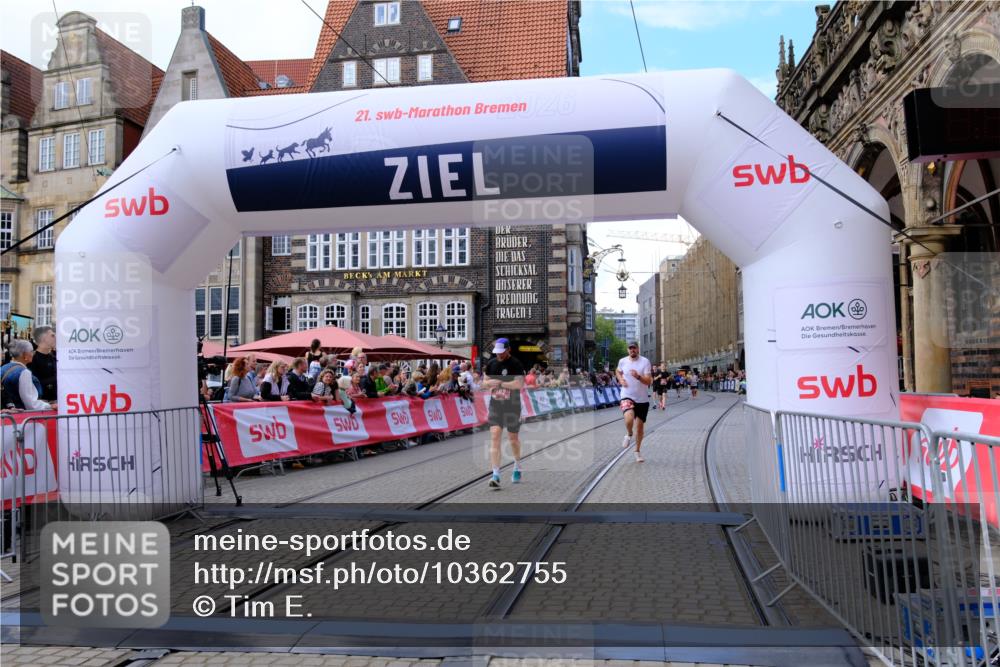13.09.2026 - 21. swb-Marathon Bremen Tim E. http://msf.ph/oto/10362755 13.09.2026 13:00:22 Ziel 603, 735, 912, 1571, 1758, 1911, 1930, 7170, 8689, 9153 meine-sportfotos.de
