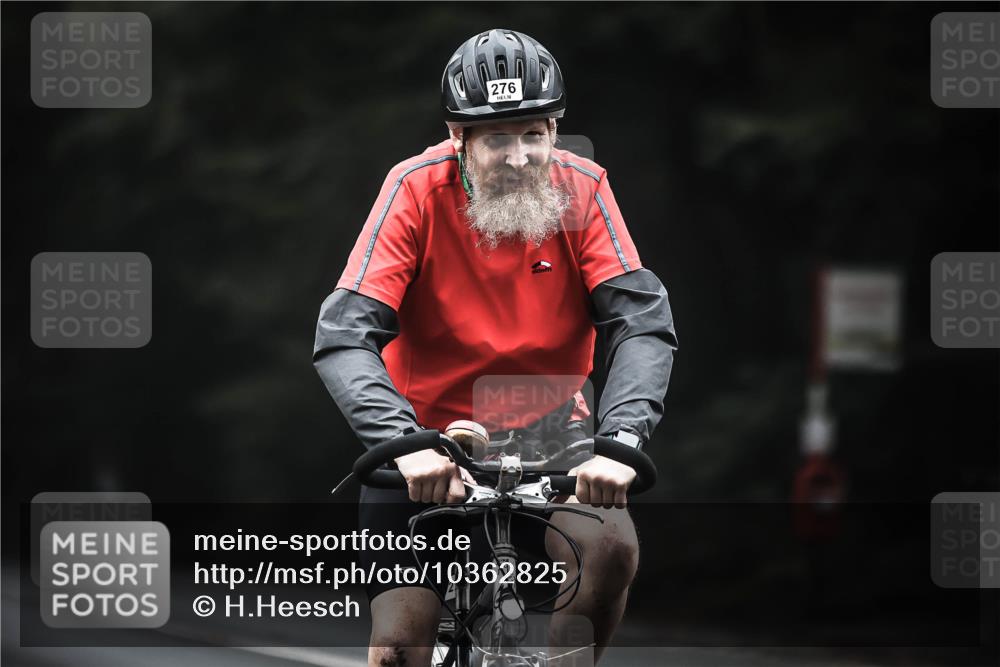 13.09.2026 - Stadtparktriathlon H.Heesch http://msf.ph/oto/10362825 13.09.2026 10:06:29 Radfahren 234, 276, 283, 299 meine-sportfotos.de