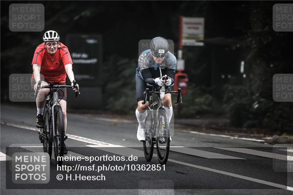 13.09.2026 - Stadtparktriathlon H.Heesch http://msf.ph/oto/10362851 13.09.2026 10:06:34 Radfahren 220, 234, 276, 283, 314 meine-sportfotos.de