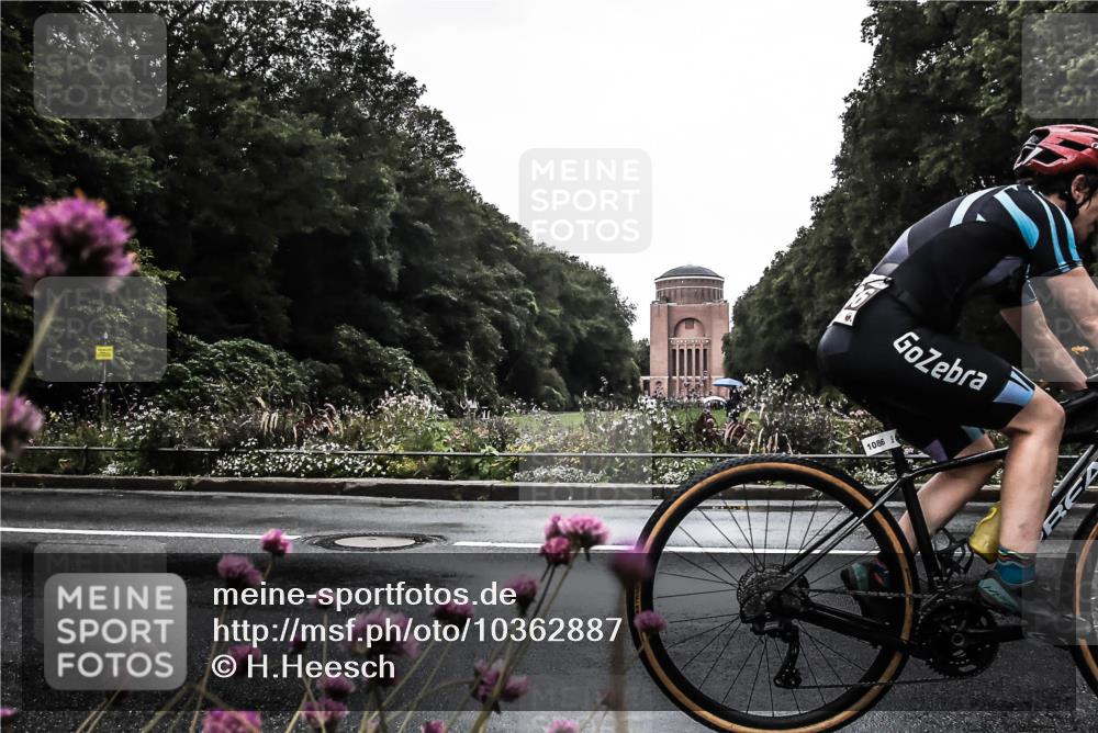13.09.2026 - Stadtparktriathlon H.Heesch http://msf.ph/oto/10362887 13.09.2026 12:26:15 Radfahren 987, 1008, 1045, 1086, 1099, 1131 meine-sportfotos.de