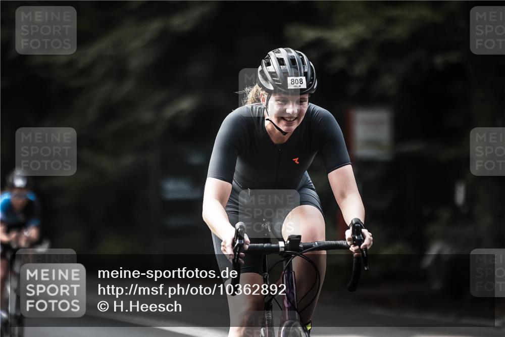 13.09.2026 - Stadtparktriathlon H.Heesch http://msf.ph/oto/10362892 13.09.2026 11:19:28 Radfahren 600, 709, 733, 789, 808, 822 meine-sportfotos.de