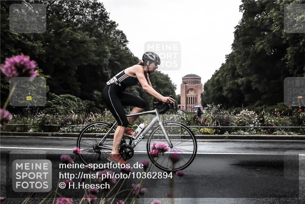13.09.2026 - Stadtparktriathlon H.Heesch http://msf.ph/oto/10362894 13.09.2026 12:26:15 Radfahren 987, 1008, 1045, 1086, 1099, 1131 meine-sportfotos.de