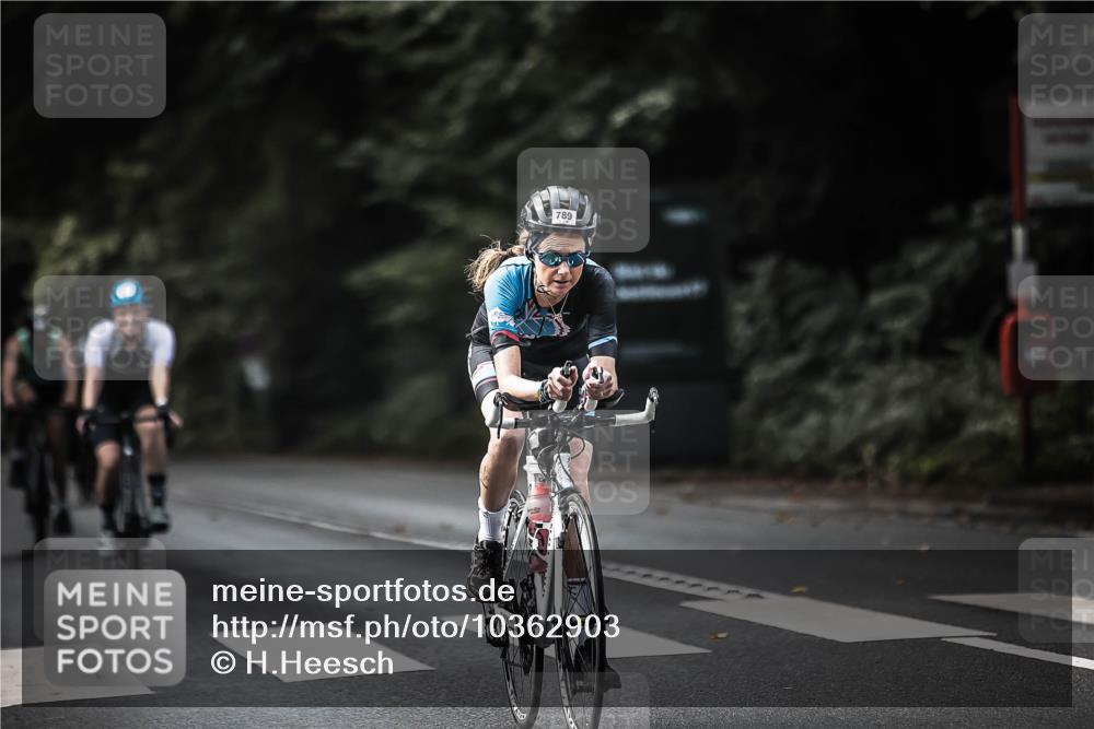 13.09.2026 - Stadtparktriathlon H.Heesch http://msf.ph/oto/10362903 13.09.2026 11:19:29 Radfahren 600, 709, 733, 789, 808, 812, 822 meine-sportfotos.de