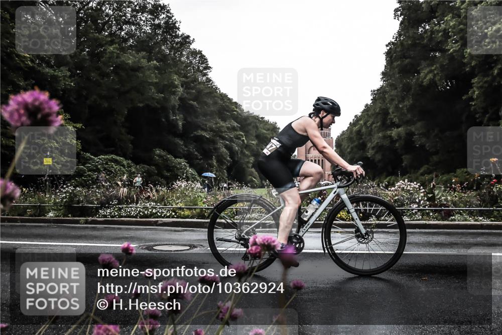 13.09.2026 - Stadtparktriathlon H.Heesch http://msf.ph/oto/10362924 13.09.2026 12:26:20 Radfahren 987, 1008, 1052, 1089, 1093, 1131, 1147, 1161 meine-sportfotos.de