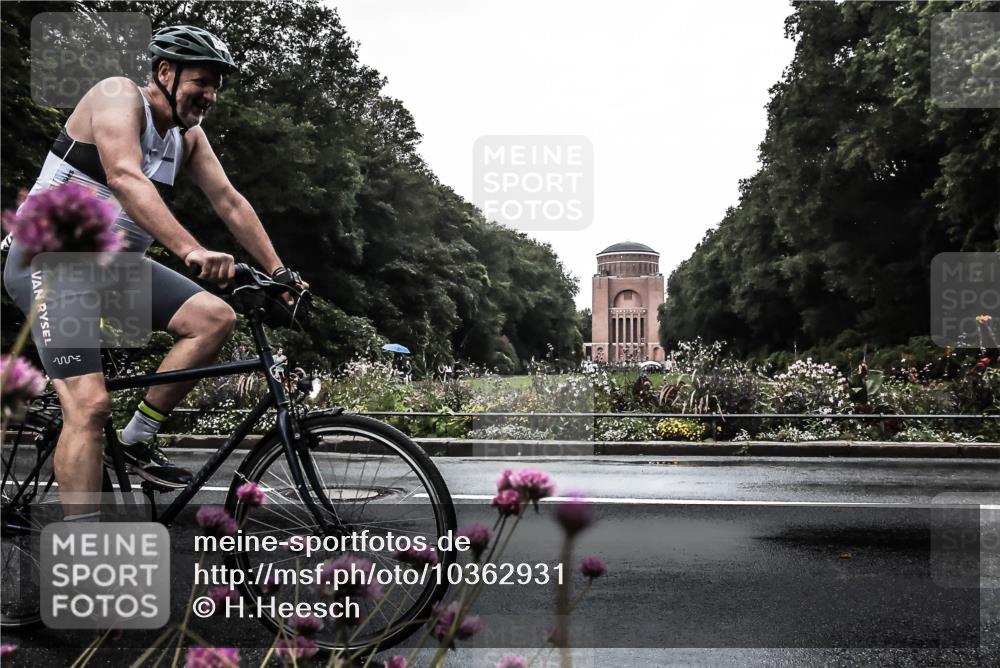 13.09.2026 - Stadtparktriathlon H.Heesch http://msf.ph/oto/10362931 13.09.2026 12:26:21 Radfahren 987, 1008, 1052, 1089, 1093, 1131, 1147, 1161 meine-sportfotos.de