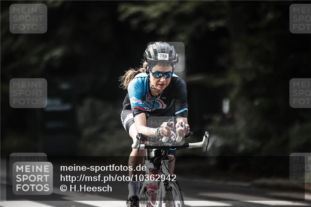 13.09.2026 - Stadtparktriathlon H.Heesch http://msf.ph/oto/10362942 13.09.2026 11:19:30 Radfahren 600, 612, 709, 733, 789, 808, 812, 822 meine-sportfotos.de