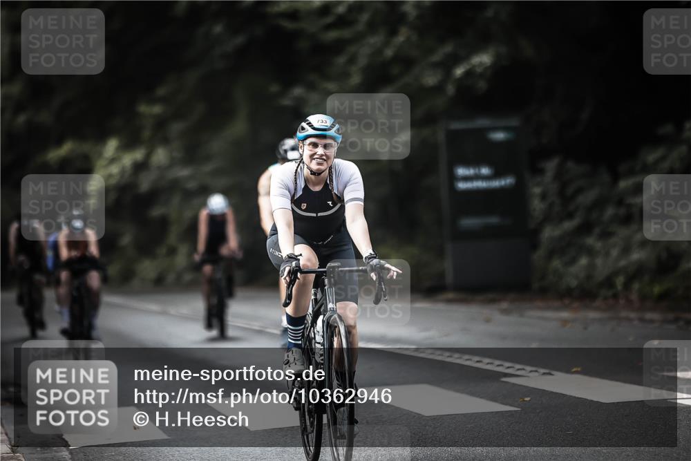 13.09.2026 - Stadtparktriathlon H.Heesch http://msf.ph/oto/10362946 13.09.2026 11:19:31 Radfahren 600, 612, 709, 733, 760, 789, 808, 812, 822 meine-sportfotos.de