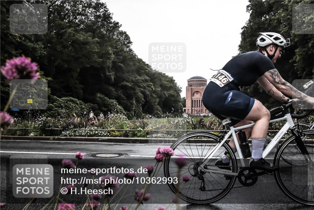 13.09.2026 - Stadtparktriathlon H.Heesch http://msf.ph/oto/10362993 13.09.2026 12:26:29 Radfahren 1027, 1029, 1067, 1073, 1078, 1083, 1146, 1167, 1184 meine-sportfotos.de