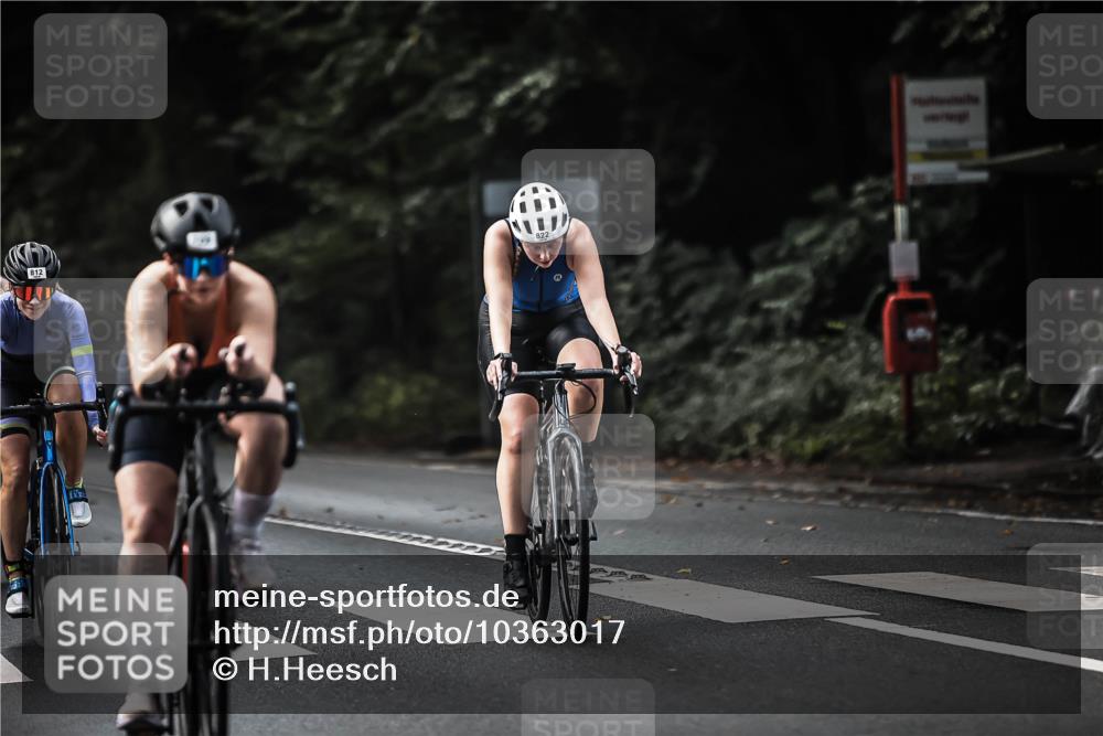 13.09.2026 - Stadtparktriathlon H.Heesch http://msf.ph/oto/10363017 13.09.2026 11:19:34 Radfahren 600, 612, 709, 733, 760, 789, 808, 812, 822 meine-sportfotos.de