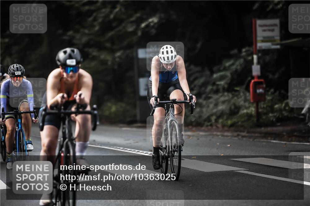 13.09.2026 - Stadtparktriathlon H.Heesch http://msf.ph/oto/10363025 13.09.2026 11:19:34 Radfahren 600, 612, 709, 733, 760, 789, 808, 812, 822 meine-sportfotos.de