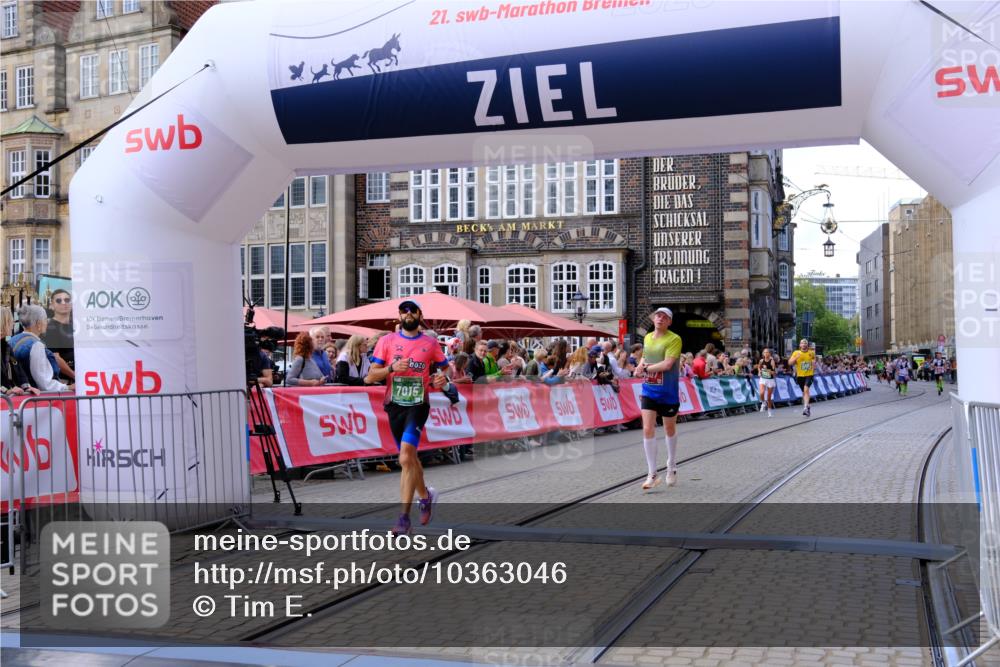 13.09.2026 - 21. swb-Marathon Bremen Tim E. http://msf.ph/oto/10363046 13.09.2026 13:00:39 Ziel 671, 912, 1550, 1754, 2683, 5776, 7015, 8689 meine-sportfotos.de