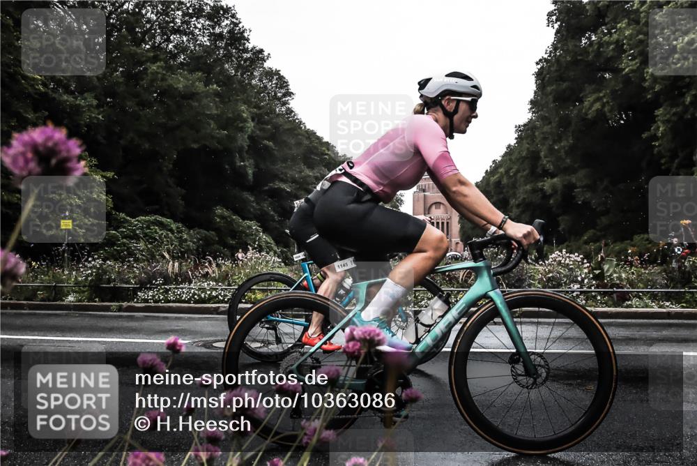 13.09.2026 - Stadtparktriathlon H.Heesch http://msf.ph/oto/10363086 13.09.2026 12:26:53 Radfahren 955, 970, 1024, 1106, 1144, 1145 meine-sportfotos.de