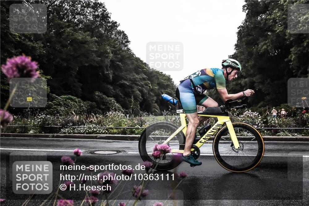 13.09.2026 - Stadtparktriathlon H.Heesch http://msf.ph/oto/10363111 13.09.2026 12:27:09 Radfahren 1028, 1132, 1177, 1187 meine-sportfotos.de